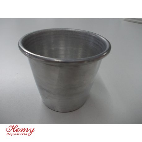 Vaso flan alum. labr. c/ borde nro. 3 alt. 6,5 cms - diám. 6,5 cms.